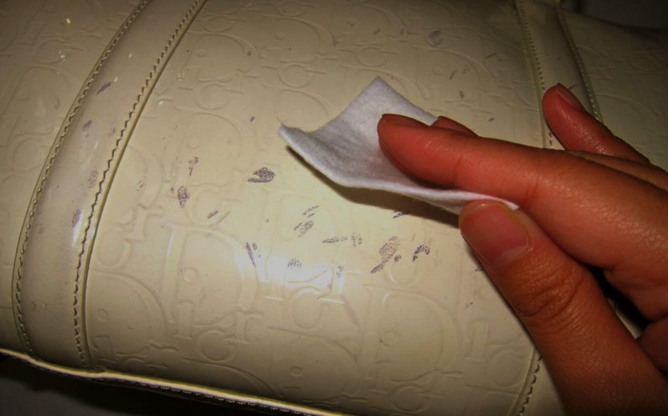 How To Get Pen off Leather